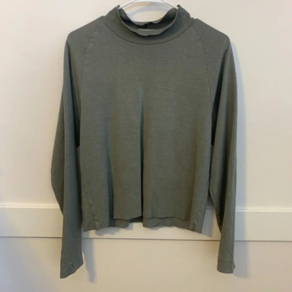 J. Crew Gray Turtleneck Long Sleeve Shirt